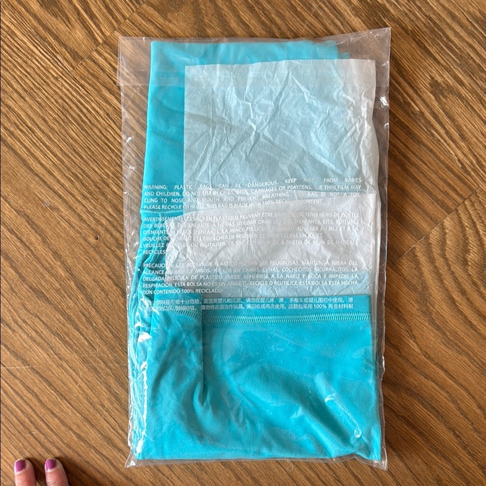 NWT Offline Aerie Vibrant Blue Crossover 7" Bike Short L - Picture 3 of 4